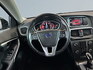 Volvo V40 Cross Country D2 Summum Business Pro S&V-hjul/Drag/Skinn/Elstol/Dvärm – bild 9