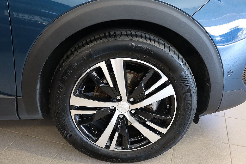 Bild på Peugeot 3008 GT 1.2 PT 130hk Aut - B-KAMERA, CARPLAY