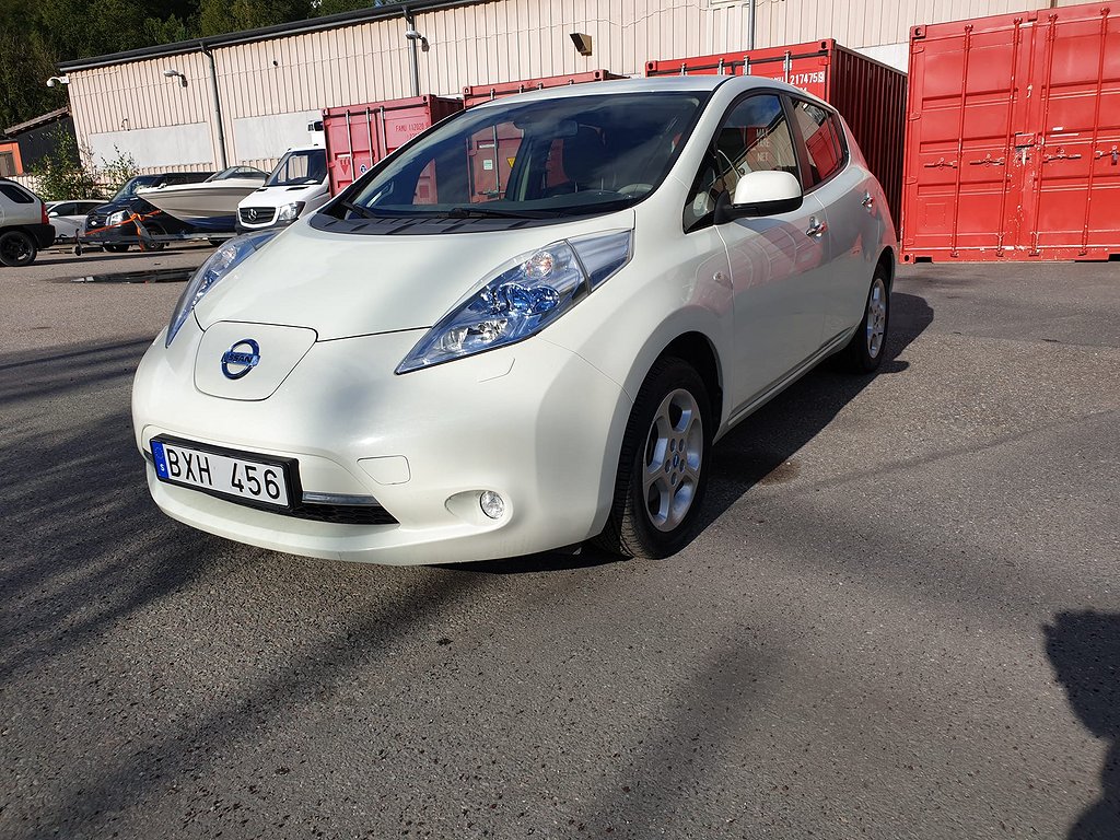 Nissan Leaf 24 kWh 109hk
