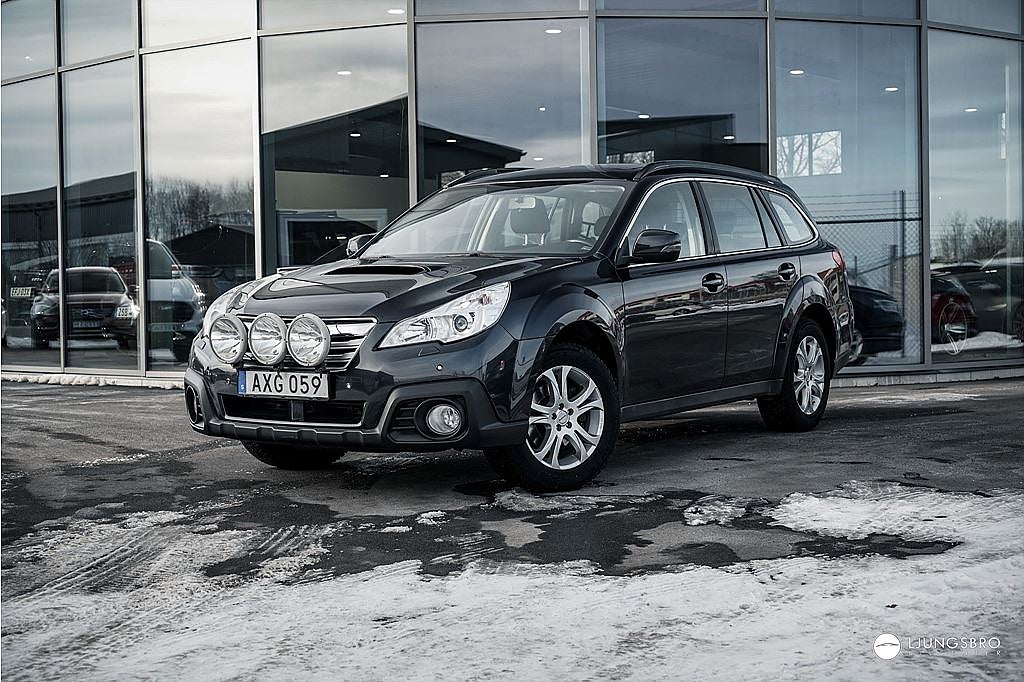 Subaru Outback 2.0 4WD Business 150hk / Drag / Navigation