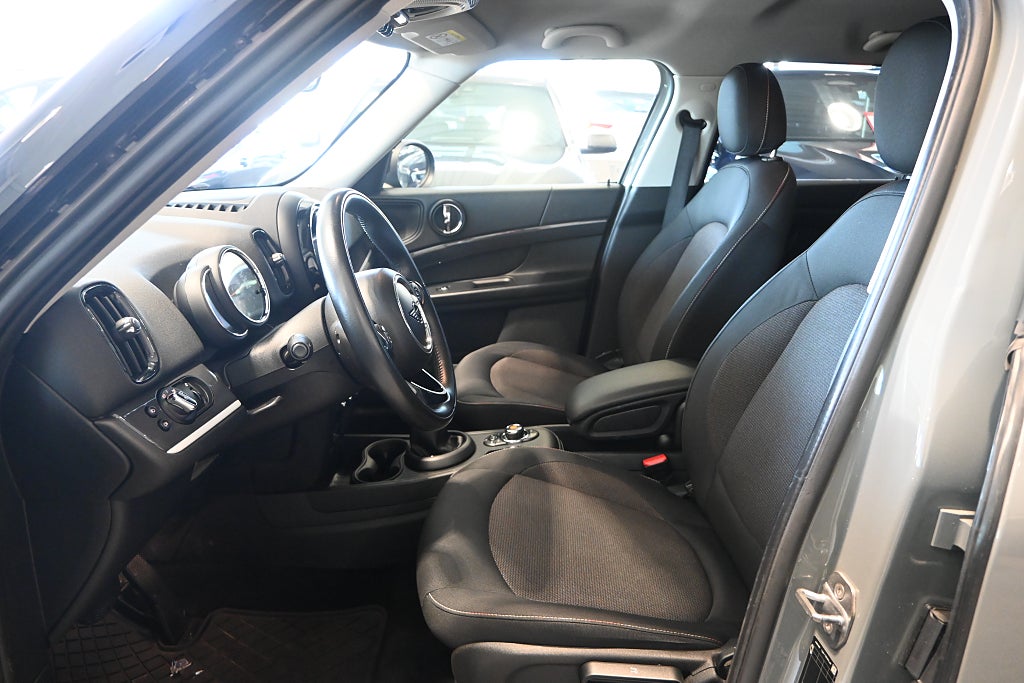 MINI Countryman 2020 - miniatyr 8
