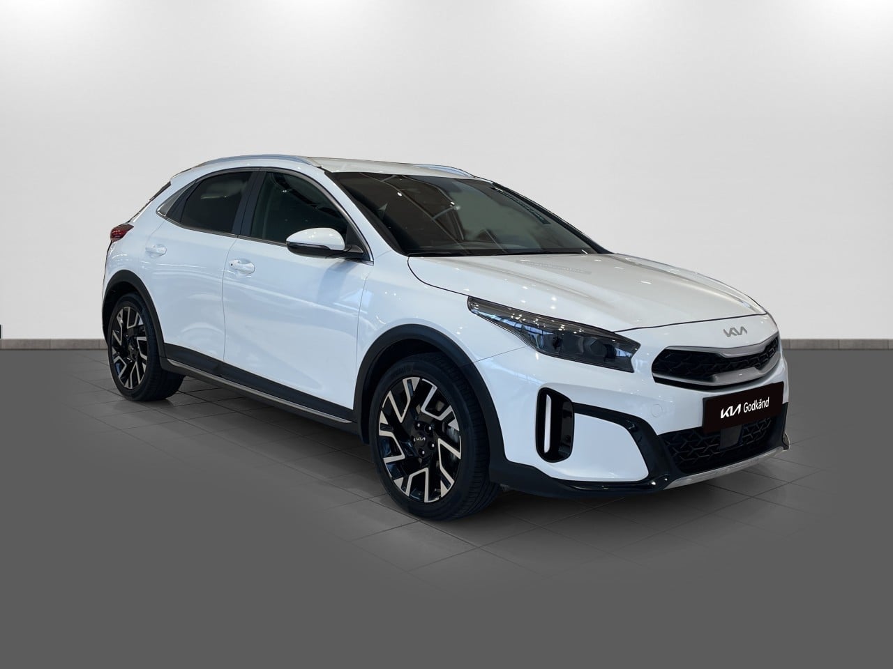 Kia XCeed PLUG-IN HYBRID ACTION 2023, photo 3/10
