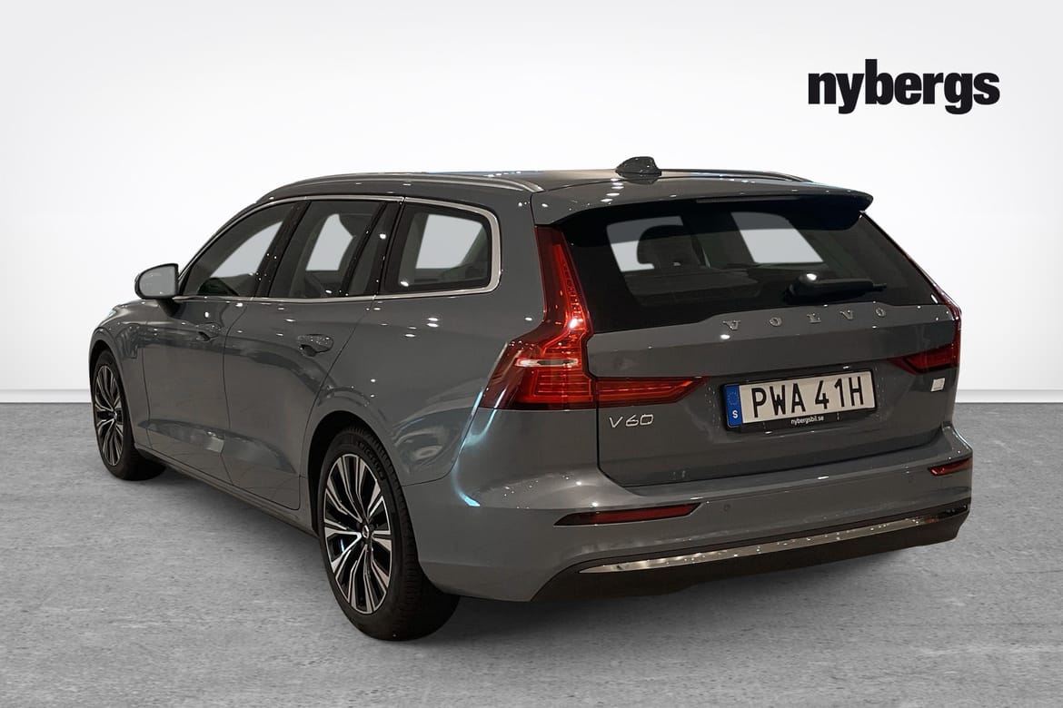 Volvo V60 Recharge T6 II Core Edition 2024, bild 3/46