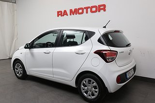 Halvkombi Hyundai i10 4 av 19