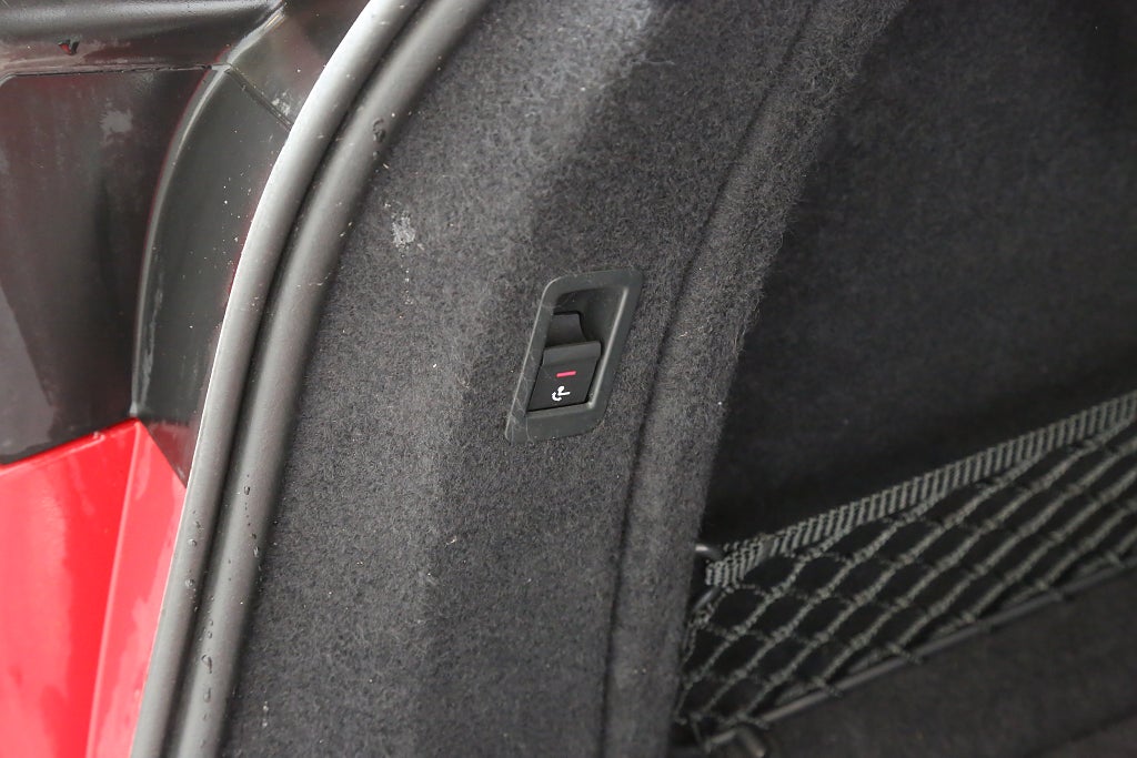 Audi A4 Avant 40 TFSI Quattro S Tronic S Line Värme Drag 2021