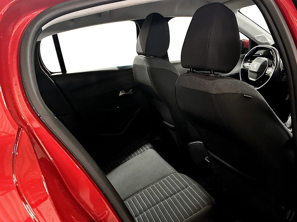 Bild på Peugeot 208 Active Pack 1.2 PT 100hk Aut P-SENSORER BAK