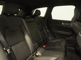 SUV Volvo XC60 10 av 24