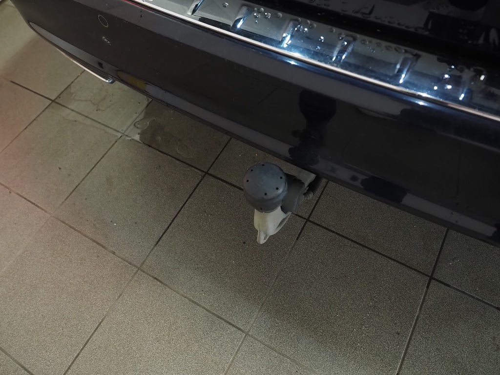 Mercedes-Benz B 200 d 4MATIC 7G-DCT AMG Pano Drag Kamera 2018