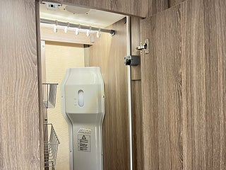 Husbil-integrerad Kabe TM I 760 LGB 27 av 31
