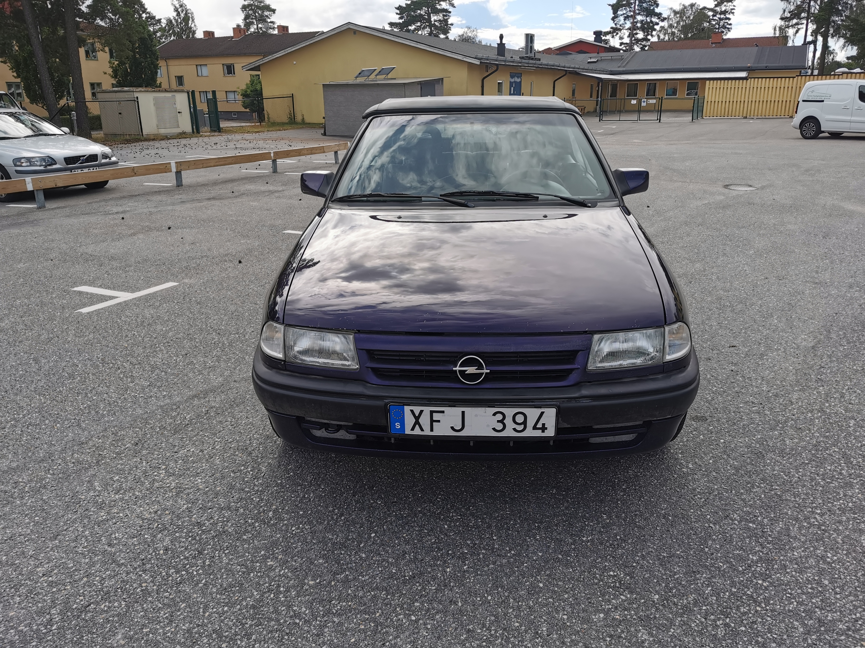 Opel Astra Bertone Cabriolet 2.0 115hk 1994, kuva 2/43