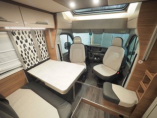 Husbil-halvintegrerad Knaus VanWave 640 MEG Vansation 31 av 31