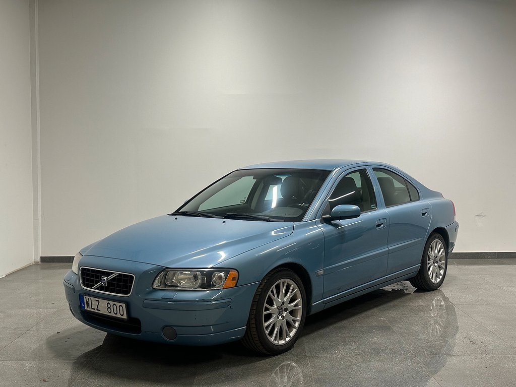 Volvo S60 2.5T Momentum Bi-xenon Ny-kamrem 