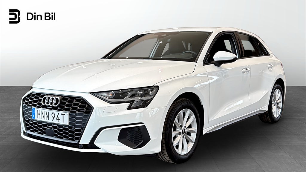 Audi A3 Sportback 35 TFSI 150HK 6-växlad Proline / CarPlay
