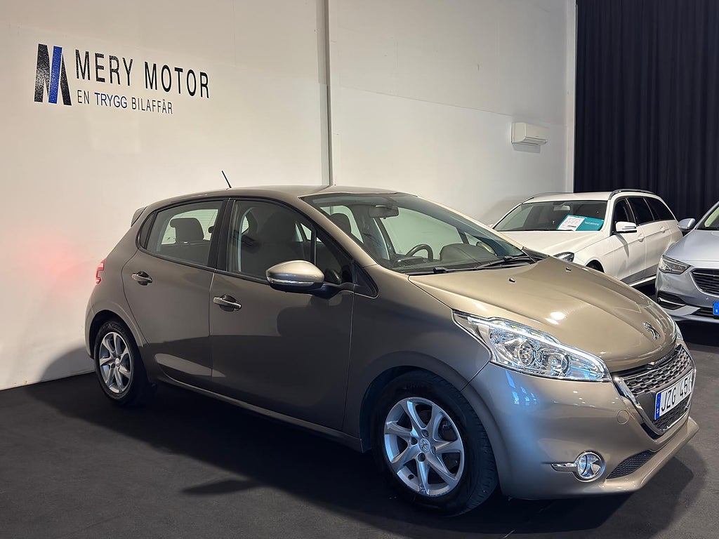 Peugeot 208 bild 2