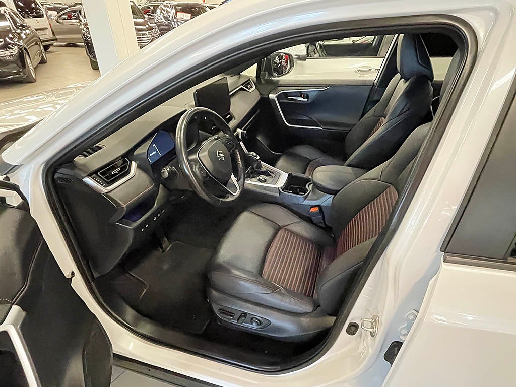 Suzuki Across 2.5L Laddhybrid Inclusive 306 hk 4x4 E-CVT