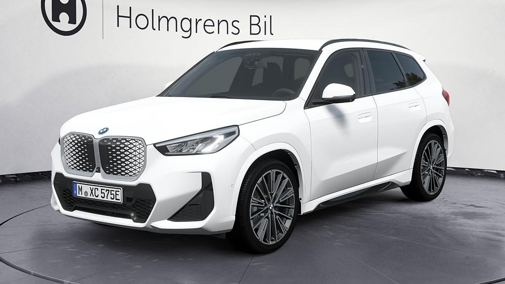 BMW iX1 eDrive20 Edrive20 M Sport Active Ed Drag Tonade Rutor DA | Ränta