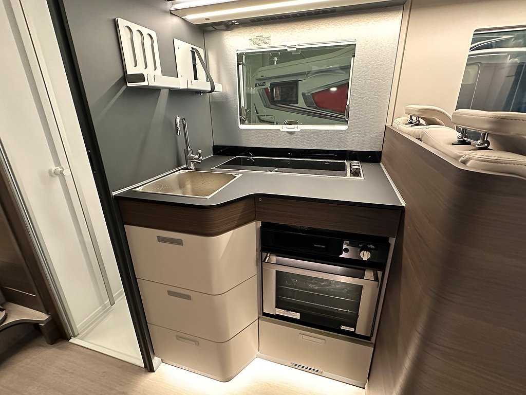 Adria Coral Supreme 670 SL  / ALDE / 180 HK Automat - Adria