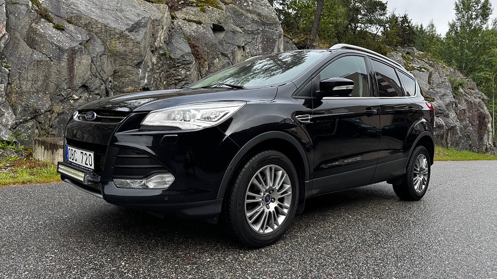Ford Kuga 2.0 TDCi AWD Powershift Titanium Euro 5, Drag Ränta från 1,95