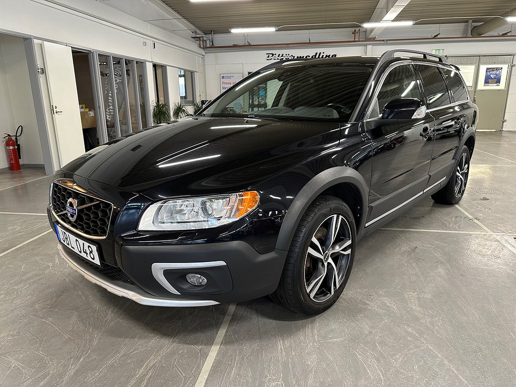 Volvo XC70 D5 AWD Geartronic Summum Fullservad M-värmare