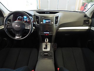 Kombi Subaru Outback 10 av 19