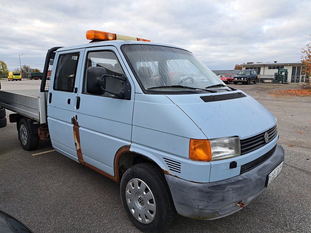 Volkswagen Transporter T4 Flak / Dubbelhytt / HIAB 007 Kran