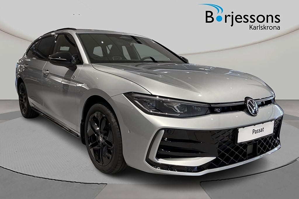 Volkswagen Passat Variant eHybrid 272 DSG6 R-LINE