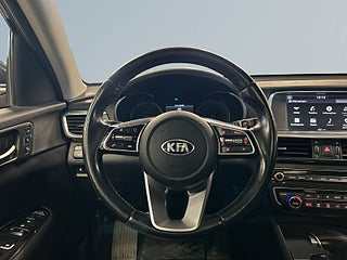 Kia Optima SW Plus 2 PHEV Drag/360°/M-värm/H/K/Skinn/Pano/S&V-däck – bild 9