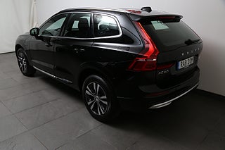 SUV Volvo XC60 4 av 25