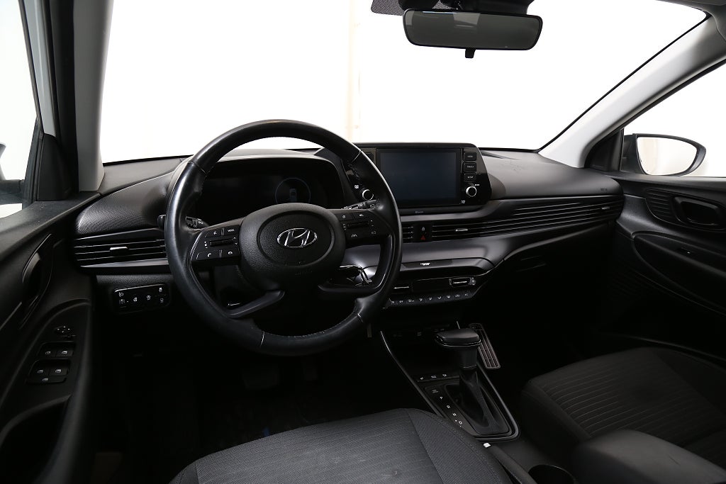 Hyundai i20 1,0 T-GDI 100hk Essential Aut Kamera Motorvärmare 2021