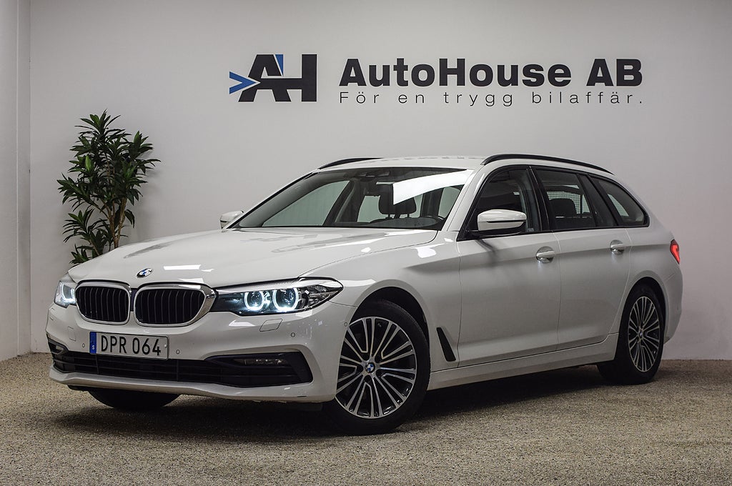 BMW 520d xDrive Touring Sport Line Värmare Drag Navi Garanti