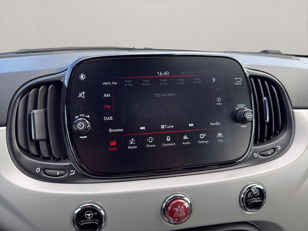 Fiat 500C Hybrid Lounge Cab - bild 7
