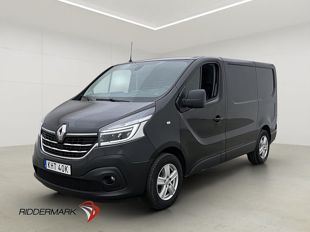 Renault trafic 145hk Värmare Dragkrok 3-Sits B-Kamera Moms