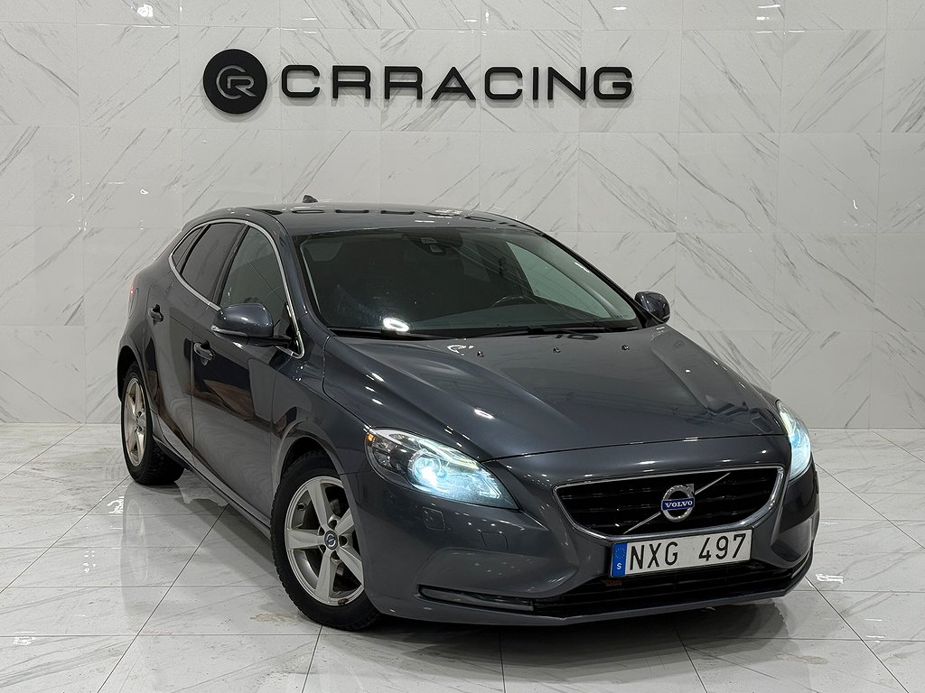 Volvo V40 D2 Momentum | Nyservad | Ekonmiskbil|