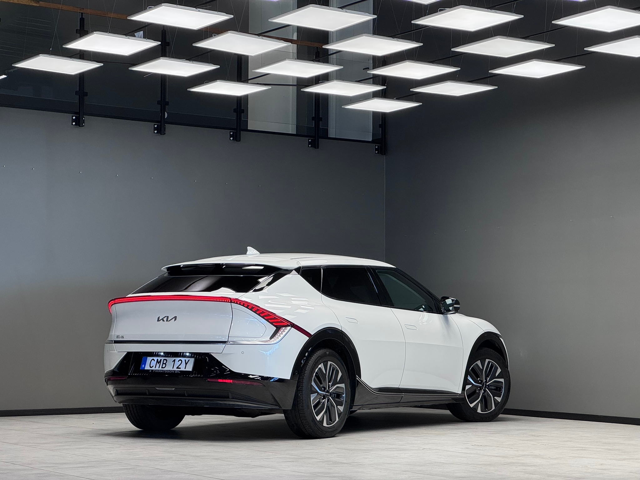 Kia EV6 77.4 kWh PLUS / Läder / 360° 2023, kuva 3/50