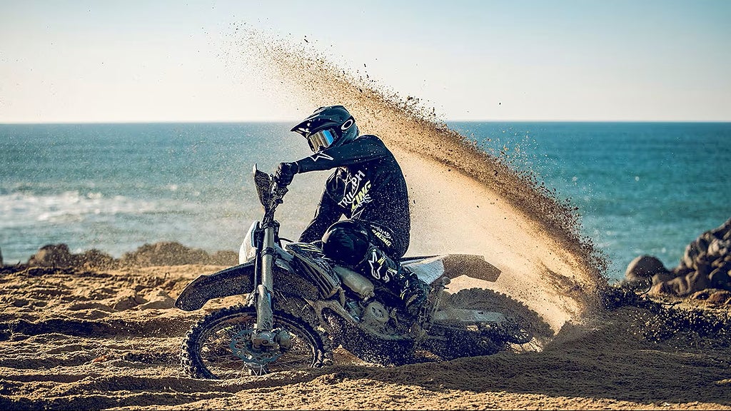 Triumph Enduro TF 450-E *Erbjudande värt 11370:-*
