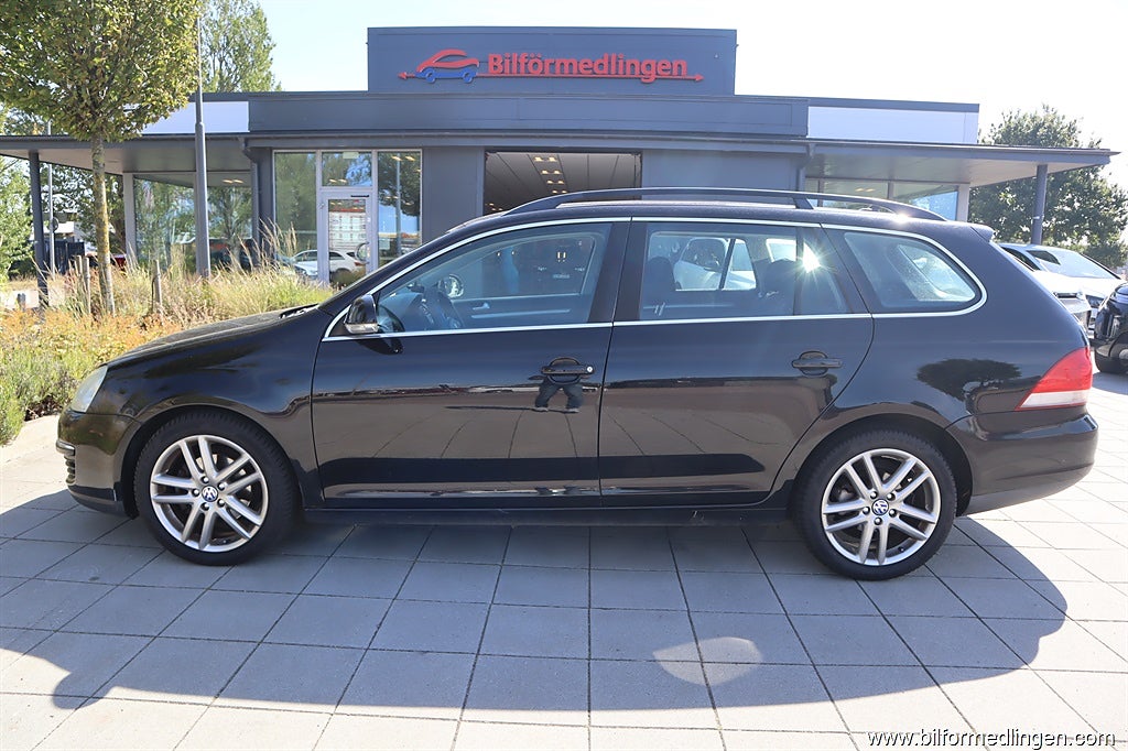 Volkswagen Golf 2.0 TDI DPF Variant 140hk