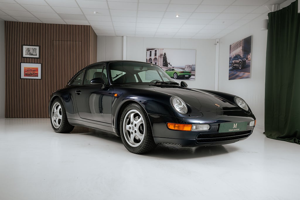 Porsche 911 Carrera 2 Tiptronic / Svensksåld / Historik