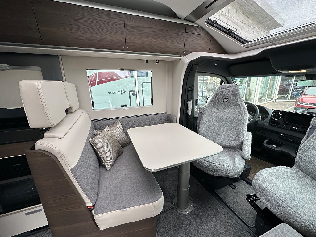 Adria 670SL MB Coral Supreme  9G-Tronic Automat 170Hk 275 Mil thumbnail