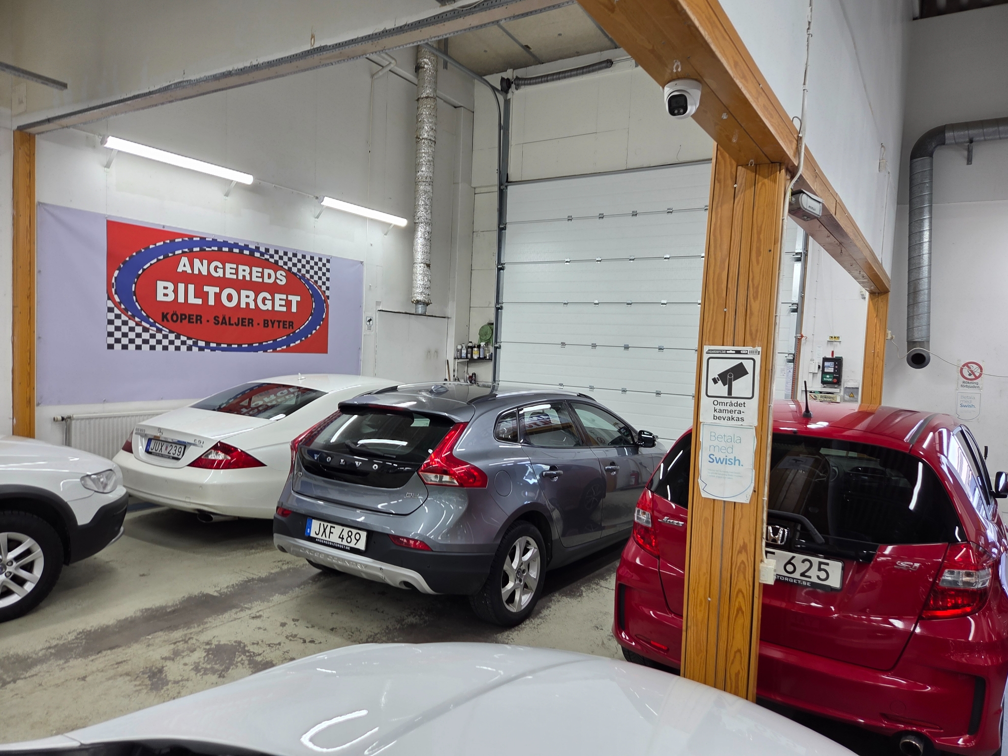 Volvo V40 Cross Country 2016, photo 7/45