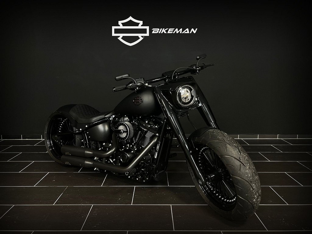 Harley-Davidson FLFBS | Påkostad över 500 000:- |