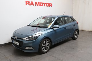Halvkombi Hyundai i20 1 av 22