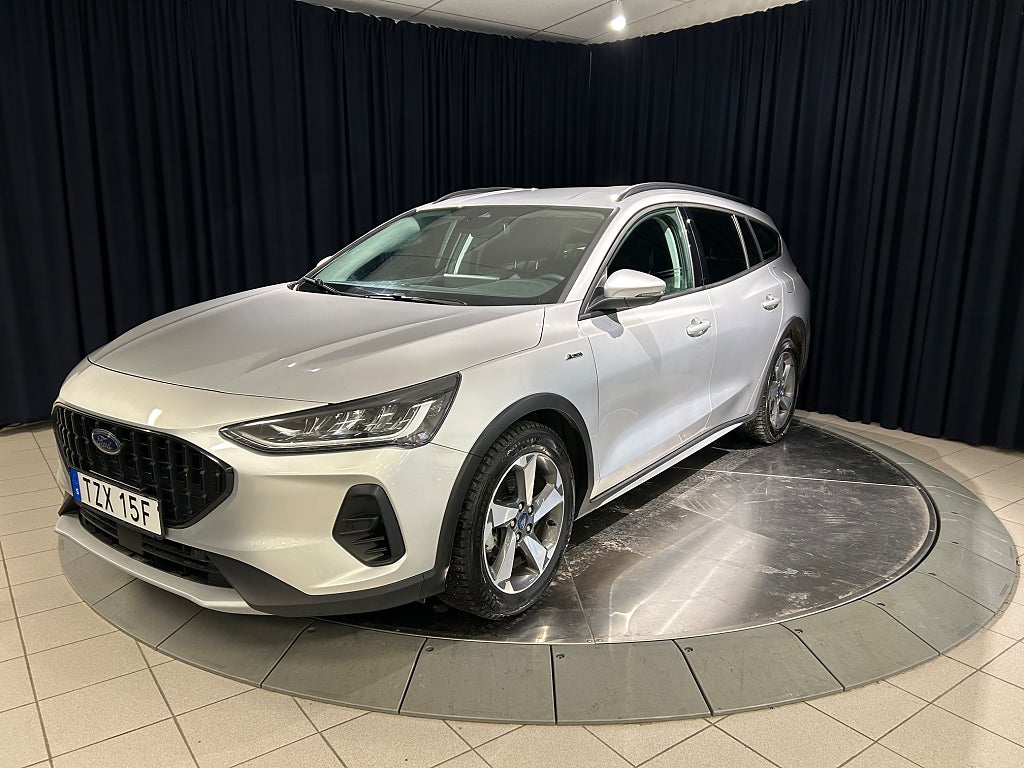 Ford Focus Active 1.0 Hybrid Kamera Adap-Fart Rattvärme Navi 125hk