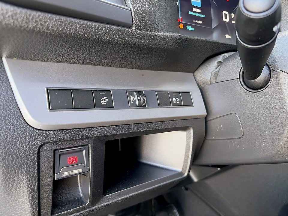 Bild på Citroën Jumpy Business 150hk AT8 L3- EDITION! SERVICE & V-HJUL INGÅR!