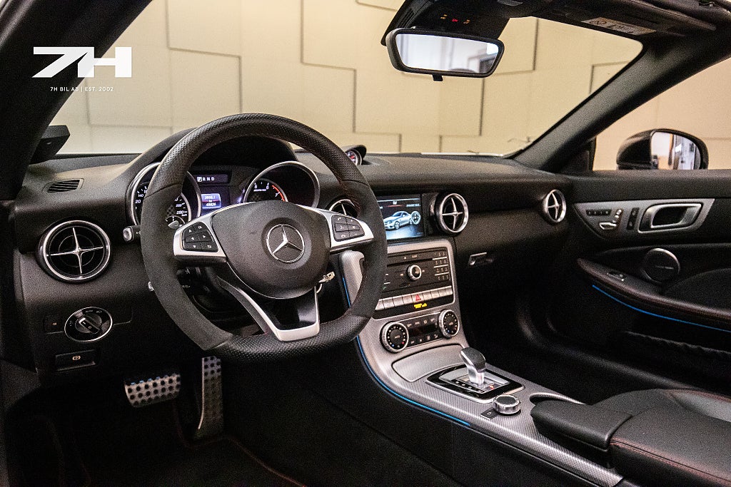 Mercedes-Benz SLC 43 AMG / H&K / Kamera / Navi