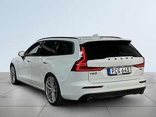 Volvo V60 T6 Twin Engine AWD Drag Rattvärme CarPlay S/V-hjul