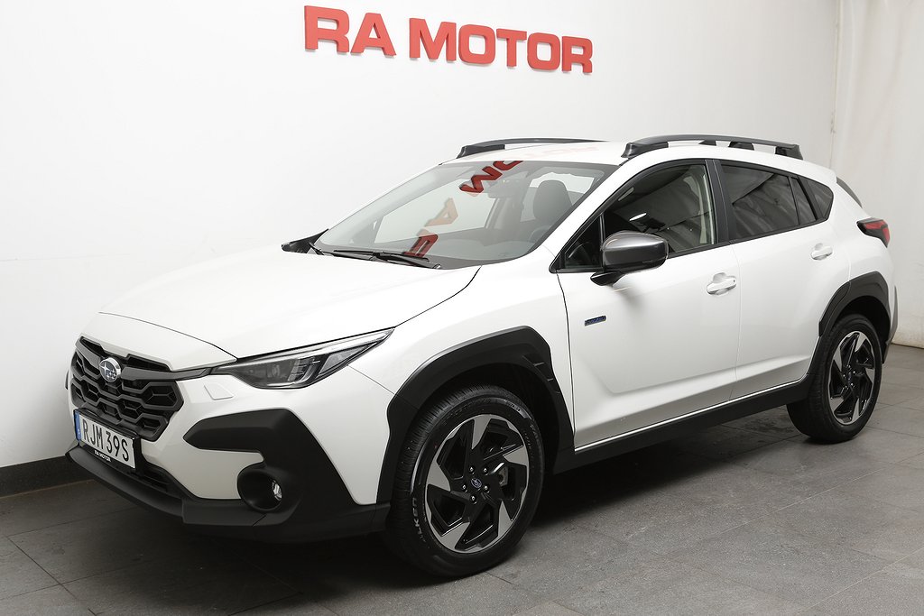 Subaru Crosstrek e-Boxer Limited AWD | Moms 2024