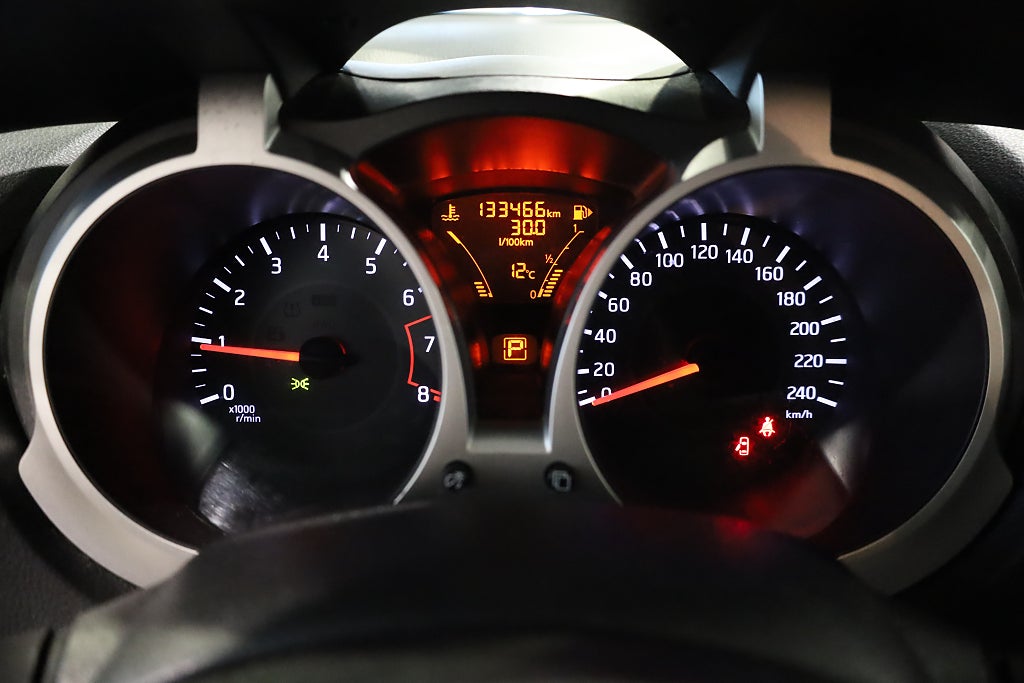 Nissan Juke 1.6 XTRONIC 117HK AUT Navi Kamera Blåtand 2016