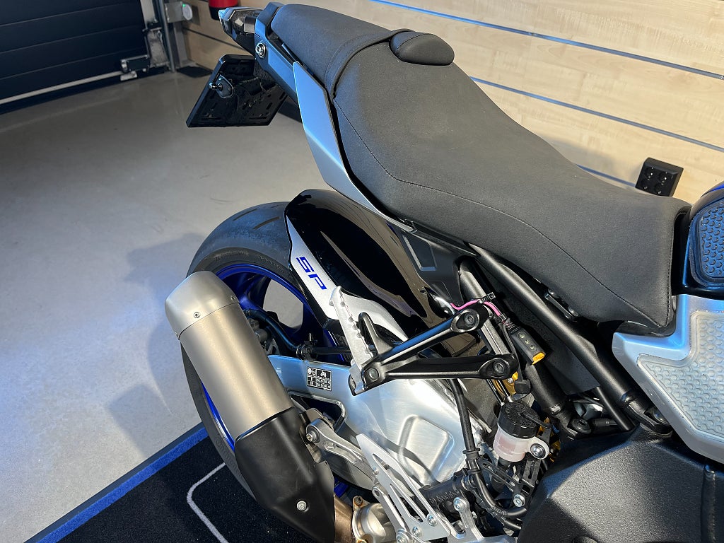 Yamaha MT-10 SP / 160hk / Tail tidy / Öhlins fjädring