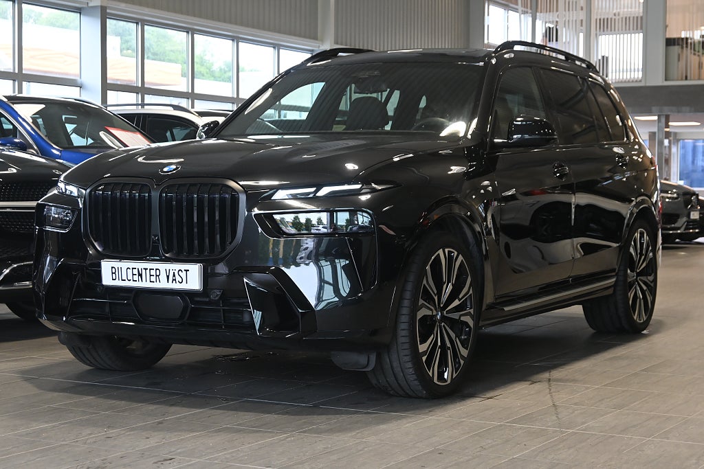 BMW X7 xDrive 40d Comfort M Sport Pro *KAMPANJ* 23" H/K Drag 
