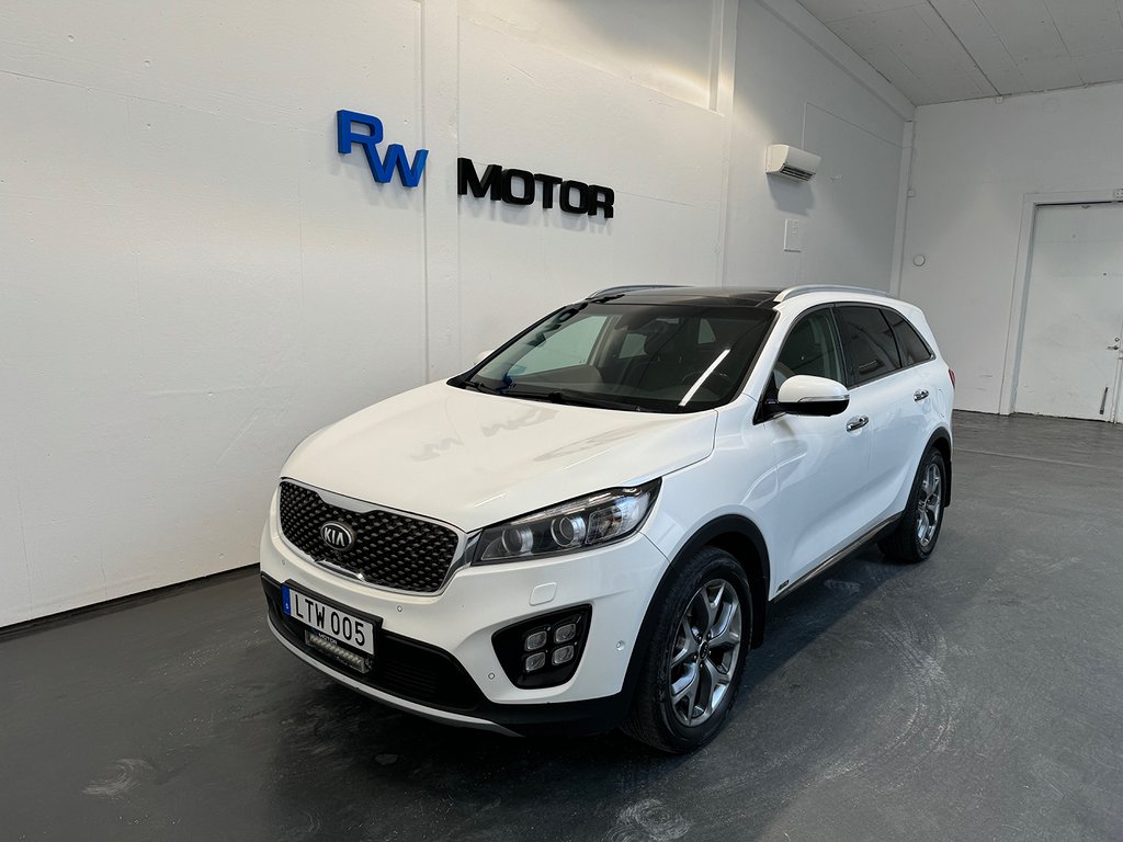 Kia Sorento 2.2 CRDi AWD 200hk 7-sits 360° Pano Drag Skinn